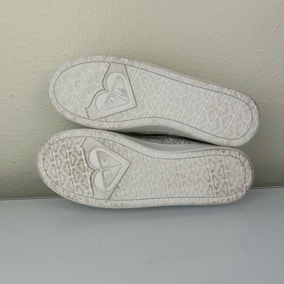 Women's Patterned Loafers - Picture 15 of 15